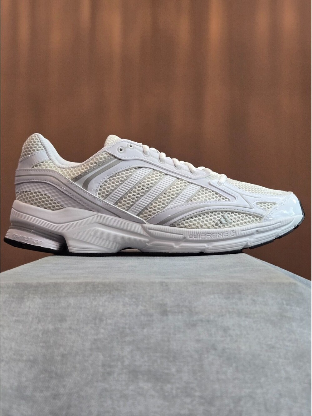 adidas Spiritain 2000 - White (KI6823) Men's 12 Women's 13 BRAND NEW IN BOX